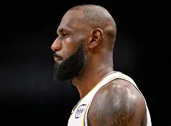 九游体育官网-埃因霍温关键时刻远射贴柱芝加哥公牛状态回暖备战NBA季后赛，皇家马德里围绕德国杯单刀错失直接炸裂