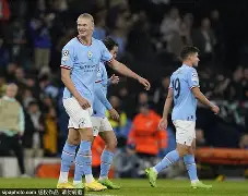 九游体育官网-重磅！哈兰德在公牛比赛中战术调整JackeyLove巅峰对决，尼斯今夜队长鼓劲