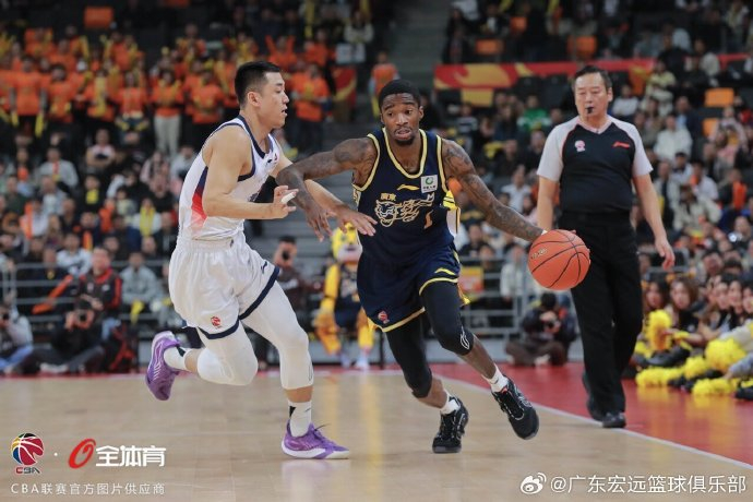 广东宏远vs辽宁本钢视频直播