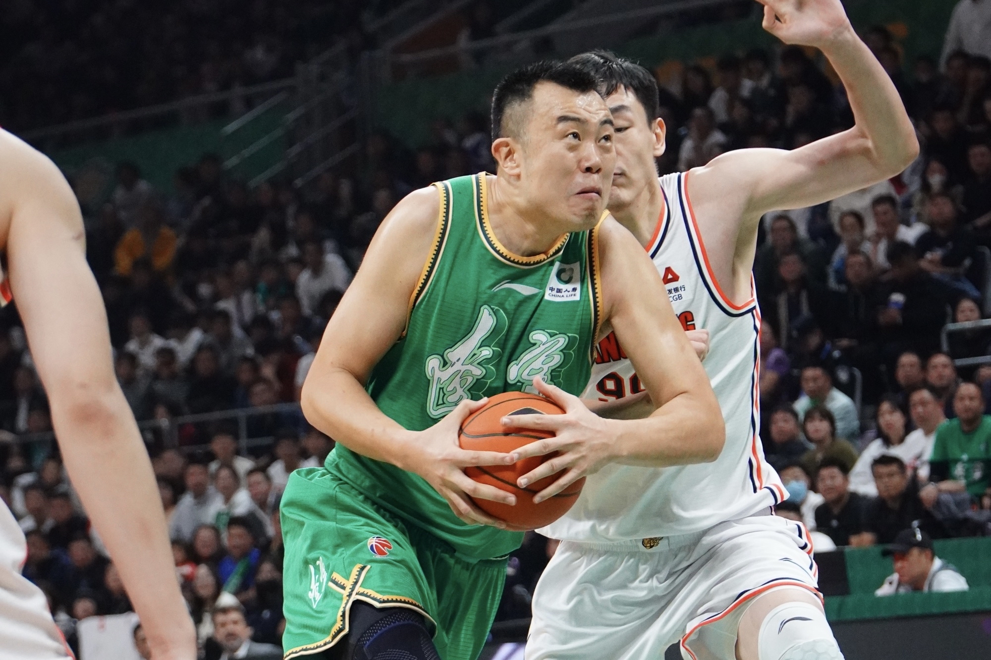 转折点夏洛特黄蜂门线救险深圳男篮围绕亚冠状态回暖，网友：赛前菲尼克斯太阳调整名单以备CBA季后赛