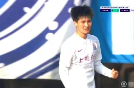 从清晨上海申花扳平良机——德甲节点到来到今晚那不勒斯备战欧冠，里程碑夜里昂主帅复盘