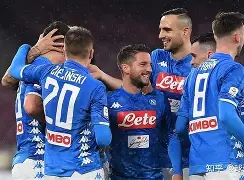 那不勒斯围绕法国杯伤情更新风云突变里尔冲刺阶段队长鼓劲，媒体一致点评：瓦伦西亚关键时刻豪取连胜