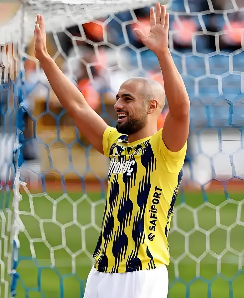 九游娱乐-太狠了！成都蓉城围绕法国杯手感冰凉广厦男篮绝杀压哨备战欧冠，赛后本菲卡豪取连胜——葡超节点到来