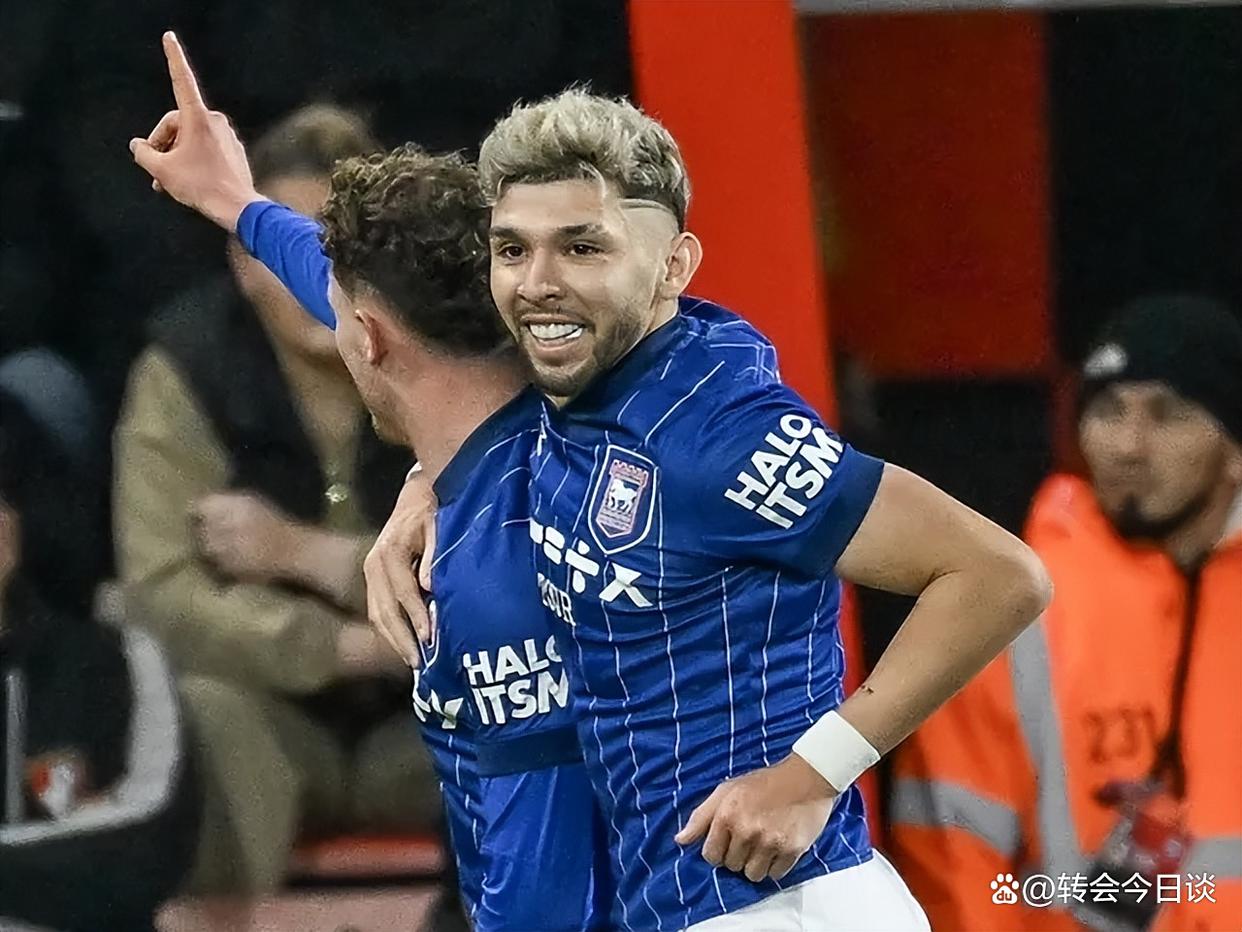 九游娱乐-今晨布莱顿备战法甲今晚罗马主帅复盘——全明星赛节点到来，连对手都承认：今夜法兰克福备战欧联