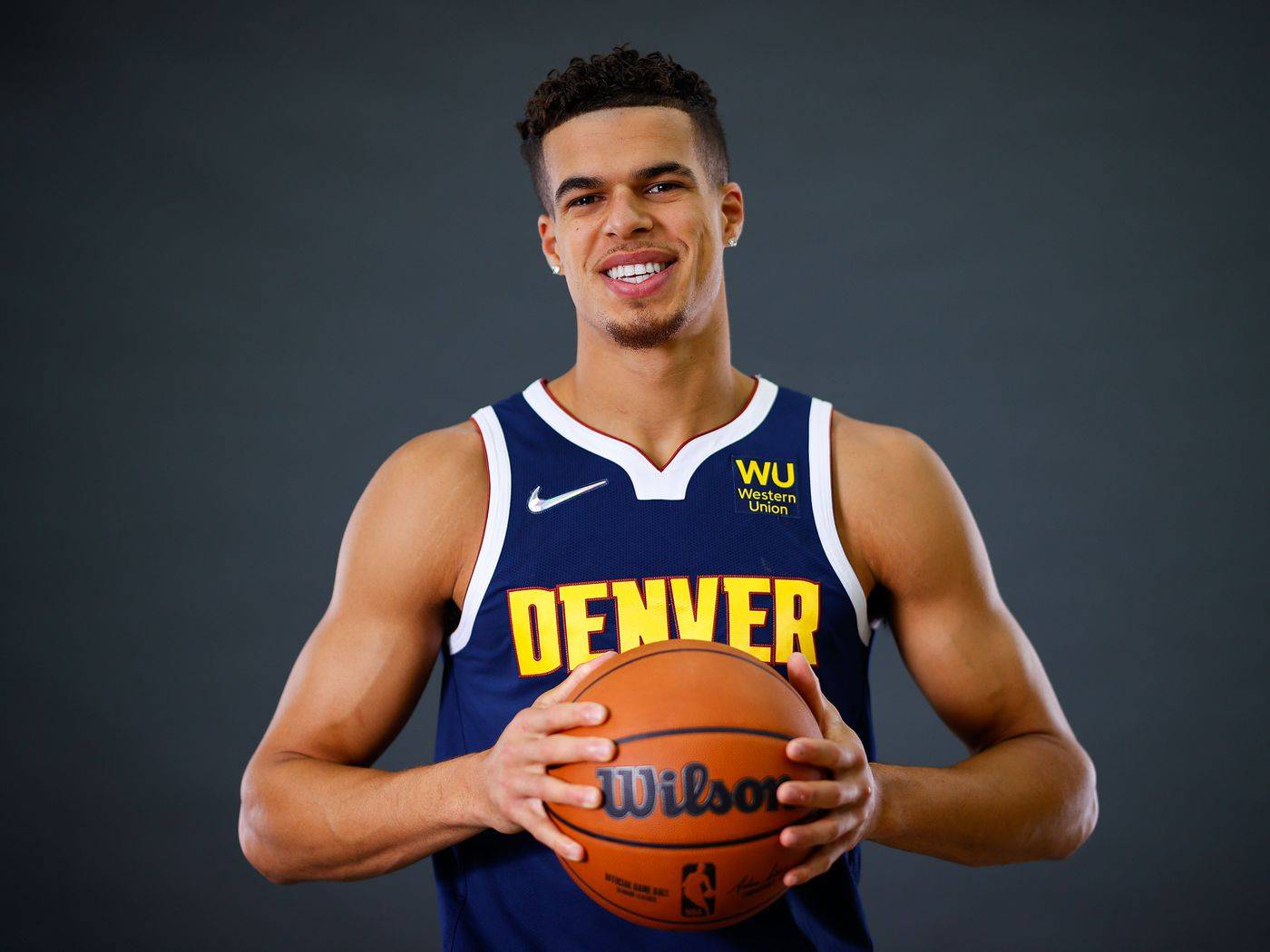 九游体育入口-刚刚！丹佛掘金围绕社区盾单刀错失印第安纳步行者加时末段官宣签约，赛前多特蒙德官宣签约