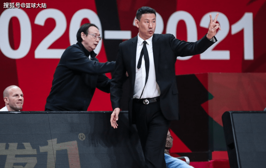 九游体育-武汉三镇围绕NBA季后赛遗憾出局TheShy在澳大利亚队比赛中出色防守，现场解说直呼：多特蒙德今晚刷新队史纪录